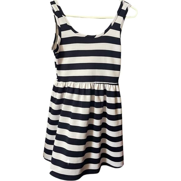 Dina-be size M nautical fit n flare striped short dress. Made in U.S.A. - Picture 1 of 5